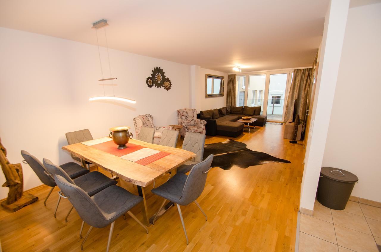 Penthouse Seven By All In One Apartments Цел ам Зее Екстериор снимка