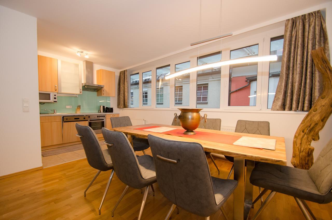 Penthouse Seven By All In One Apartments Цел ам Зее Екстериор снимка
